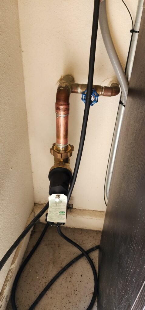 Residential PRV installation on copper pipe