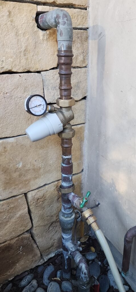 Water pressure test at pressure reducing valve